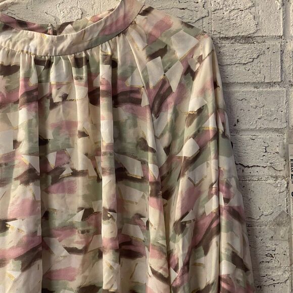 EST 1946 Pink Sage Dressy Blouse Plus Size Curvy 26/28W - Picture 2 of 11
